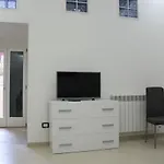 Agora-akrai B&B 3*